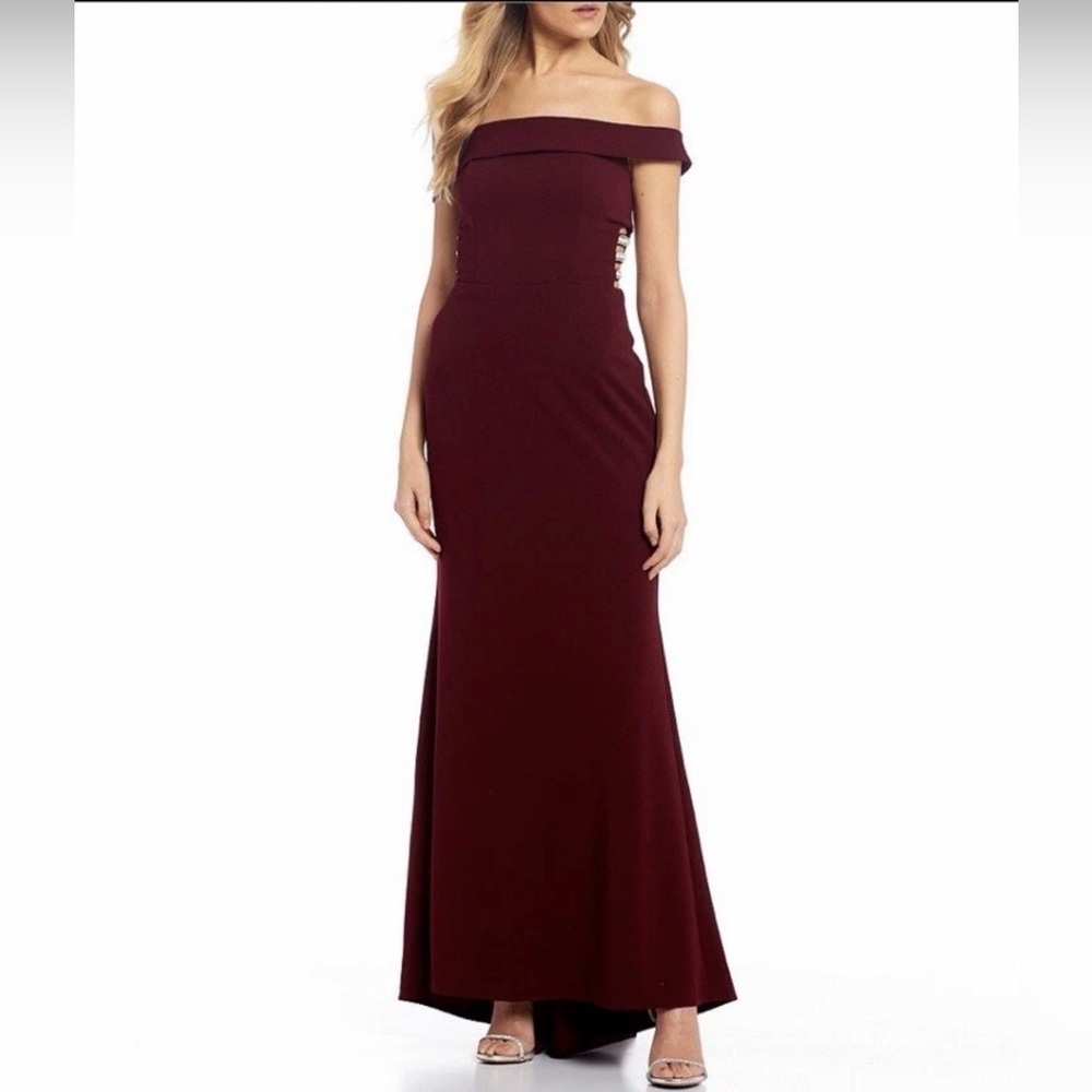 Xtraordinary Long Formal Dress Burgundy Red Off Shoulder Pearl Cut Out Sz 7